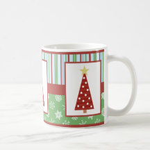 Taza roja del navidad del árbol del lunar del día 