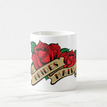 Taza subió tatuaje de la dama de honor