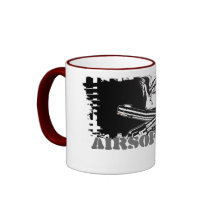 Taza sucia del campanero de la frontera