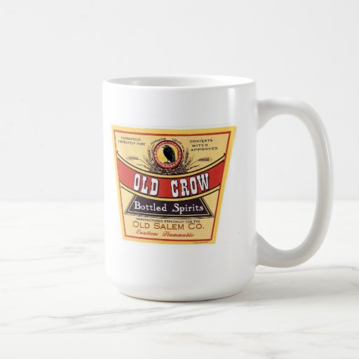 Taza vieja de las bebidas espirituosas de la botel
