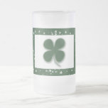 Tazas de los tréboles, tazas y steins irlandeses d