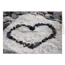 Te amo corazón en rocas tarjeton