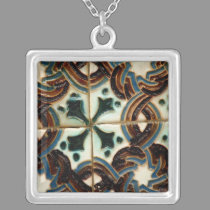 Teja del Moorish collares