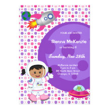 Tema del cumpleaños del chica del astronauta invitaciones personalizada