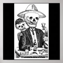 Tequila y el fumar de consumición esqueléticos impresiones
