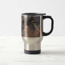 Textura oxidada de la roca, taza del viaje