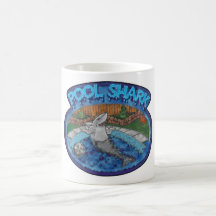 Tiburón de la piscina taza