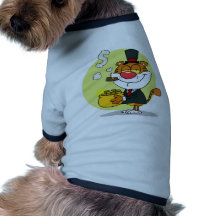 Tigre feliz con la mina de oro camiseta de perro