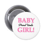 Tío orgulloso de la niña pin