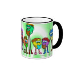 Toda la gente fresca leída tazas de café