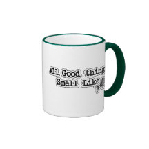 Todas las buenas cosas huelen como la pesca divert taza de café