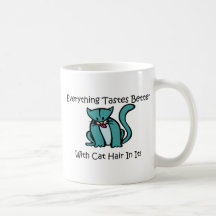 Todo prueba mejor con el pelo del gato en él taza