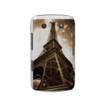Torre Eiffel París Blackberry Protectores