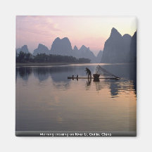Travesía de la mañana en el río Li, Guilin, China Imán De Frigorífico