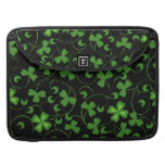 Tréboles irlandeses negros fundas macbook pro