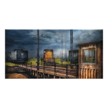 Tren - en la placa giratoria tarjeta fotografica  