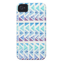 Triángulos enrrollados azules/púrpuras de Boho Case-Mate iPhone 4 Coberturas