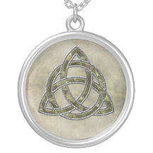 Triquetra natural collares