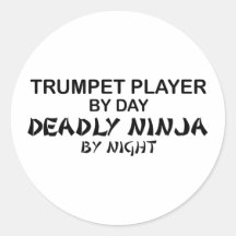 Trompeta Ninja mortal por noche Pegatinas Redondas