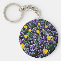 Tulipanes y flores de las violas llavero