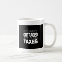 Ultrajado en los impuestos tazas de café