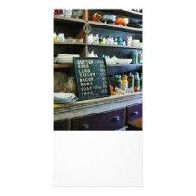 Ultramarinos en tienda general tarjeta fotografica personalizada