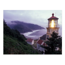 Un día de niebla en la costa de Oregon en el Hecet Tarjeta Postal