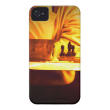 Un juego del ajedrez iPhone 4 Case-Mate cárcasas