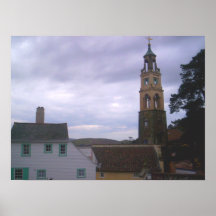 Un poster (más ancho) de la torre de Portmeirion