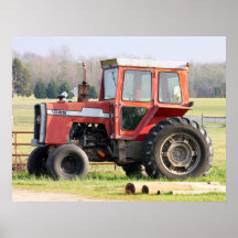 Un poster parqueado más viejo del tractor