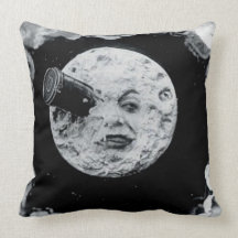 Un viaje a la luna (blanco y negro) cojines