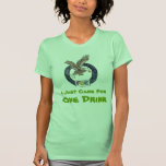 ¿Una bebida? - Mujeres (personalice la imagen) Camisetas