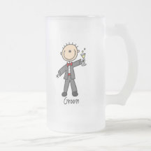 Una bebida para la taza del novio