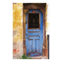 Una puerta azul vieja rústica hermosa en CRETA, Gr Papelería