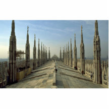 Una vista del top del Duomo, (catedral) Milano Esculturas Fotográficas