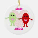 Uvas lesbianas del corazón del amor de encargo adorno