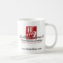 Vertical aclarada de la insignia de la equitación… taza