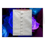 Vestido de boda blanco con los rosas púrpuras azul tarjetas