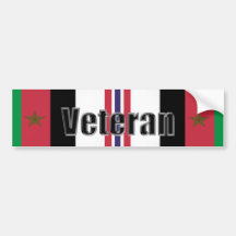 Veterano de la libertad de operación que aguanta pegatina de parachoque