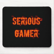 Videojugador serio - naranja alfombrilla de ratón