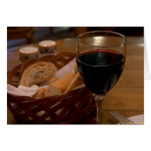 Vino rojo en un restaurante italiano felicitacion 