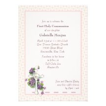 Violetas e invitación religiosa de la cruz