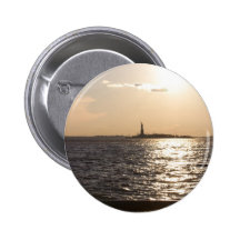 Vista de la estatua de la libertad cerca del State Pins