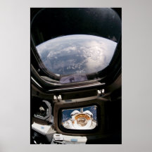 Vista de la tierra del descubrimiento del transbor impresiones