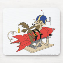 Wile E. Coyote Launching Red Rocket Tapete De Ratones