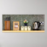 Worktop de la cocina con los artículos de la cocin poster