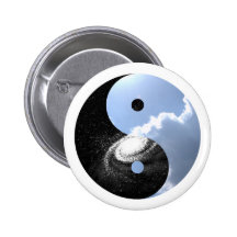 Yin Yang Tag Nacht day night Anstecknadel