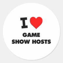 Yo anfitriones de la demostración de juego de amor etiquetas  