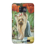 Yorkshire Terrier Yorkie en jardín del tulipán Galaxy S2 Fundas