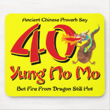 Yung ningún 40.o cumpleaños del MES Alfombrilla De Raton